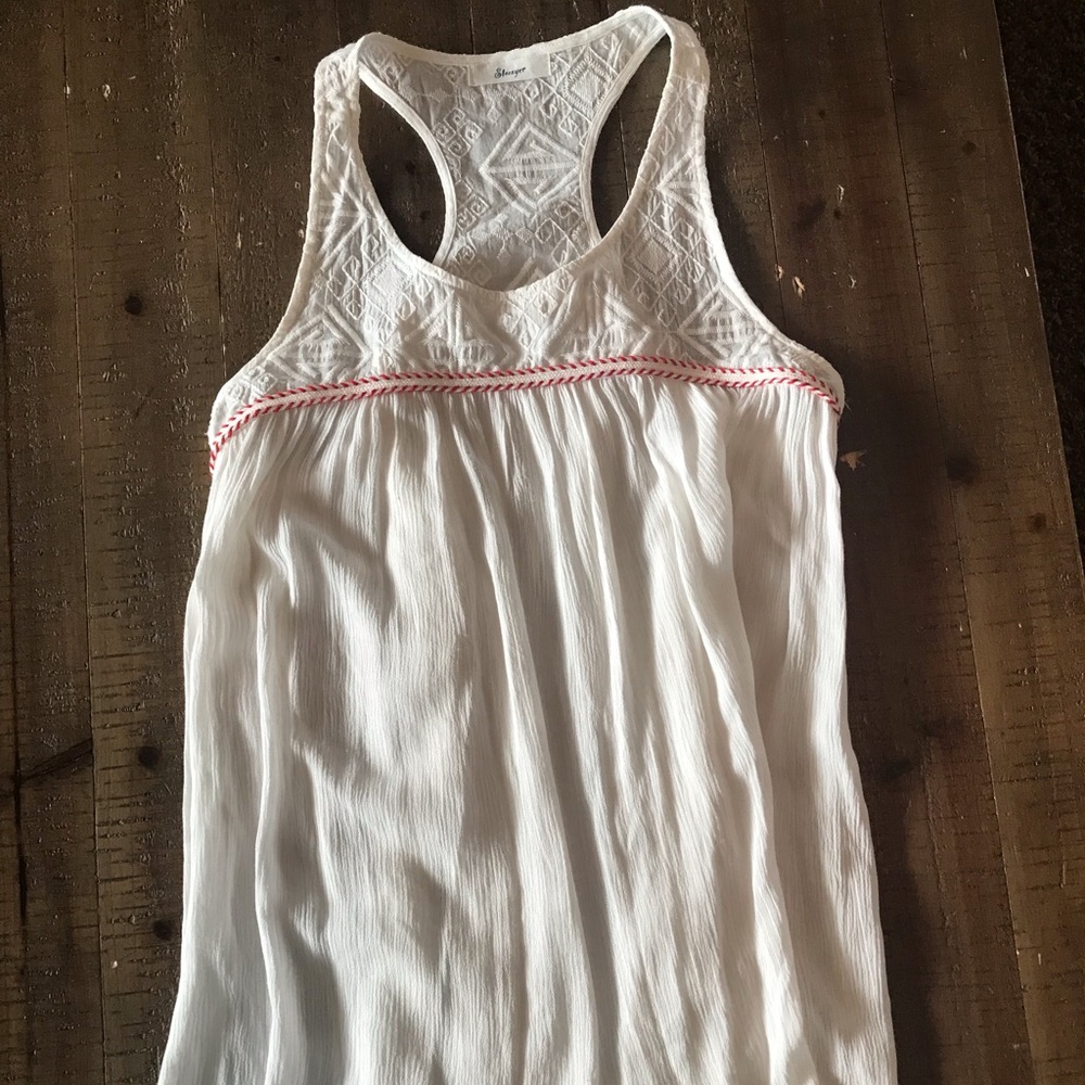 Razor back tank